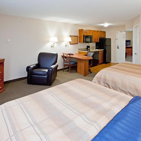 Candlewood Suites Indianapolis East By Ihg Exterior photo