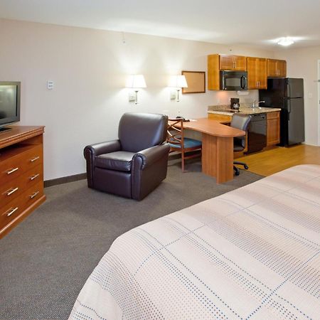 Candlewood Suites Indianapolis East By Ihg Exterior photo