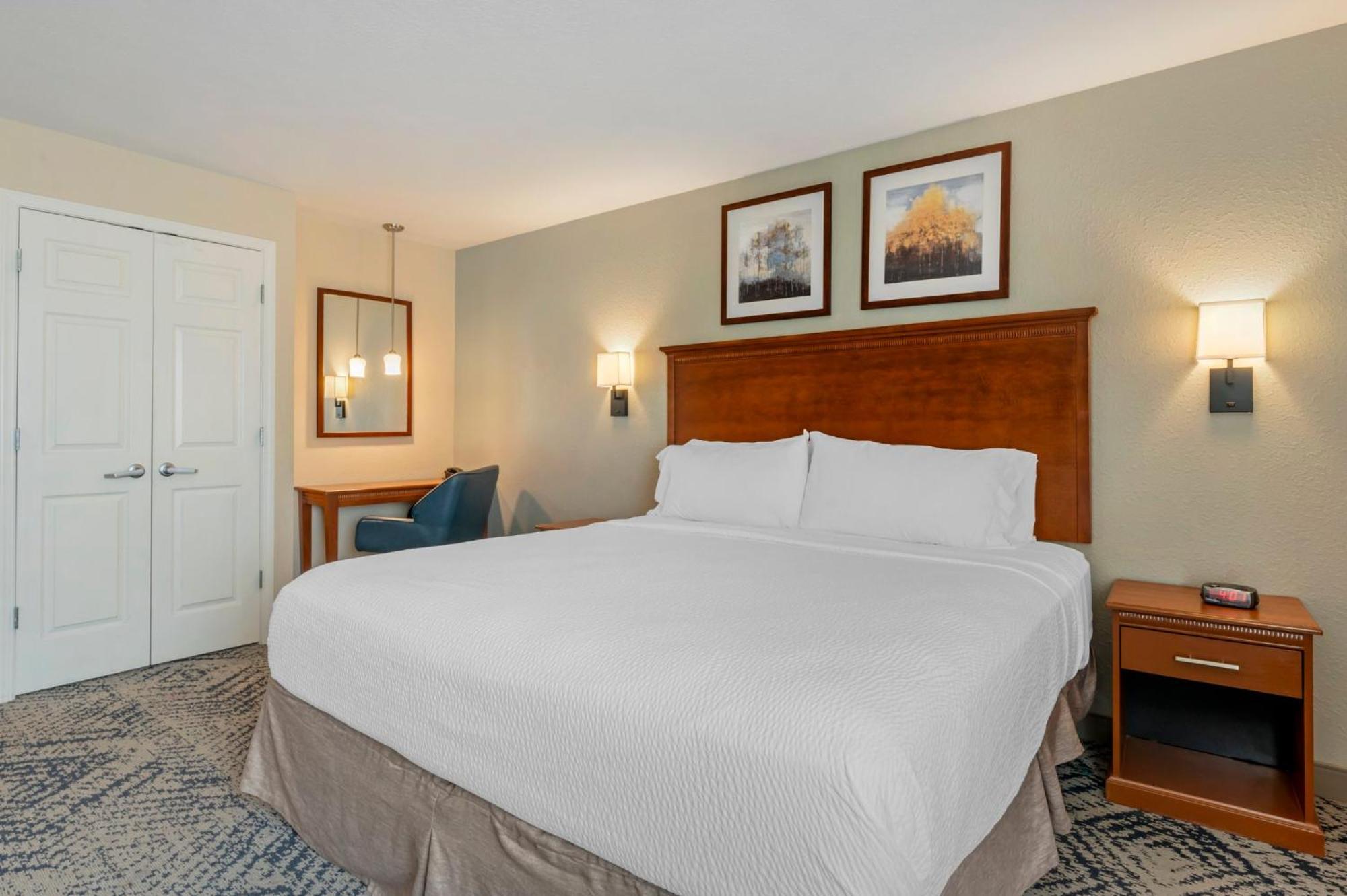 Candlewood Suites Indianapolis East By Ihg Exterior photo