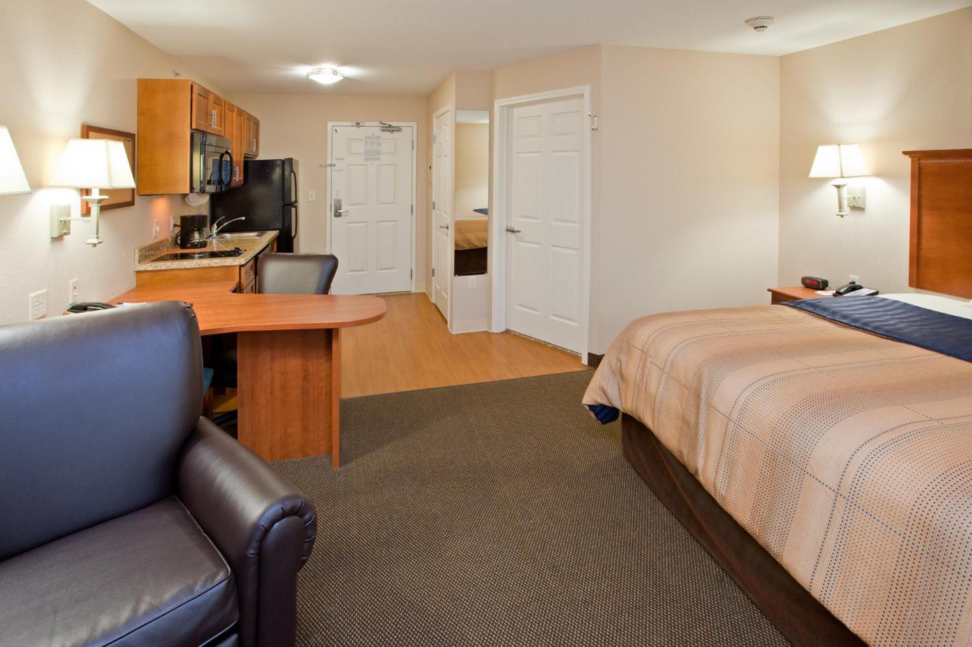 Candlewood Suites Indianapolis East By Ihg Exterior photo