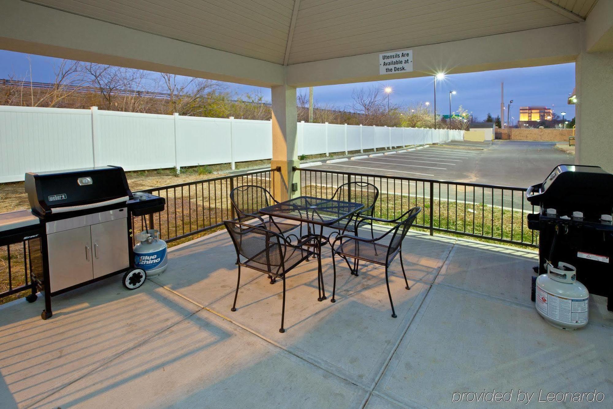 Candlewood Suites Indianapolis East By Ihg Exterior photo